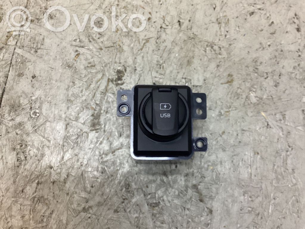 KIA Sportage Enchufe conector USB 