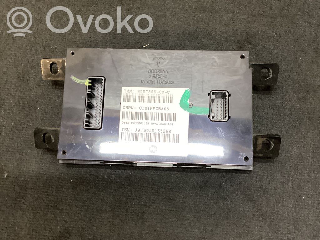 Tesla Model S Climate control unit 
