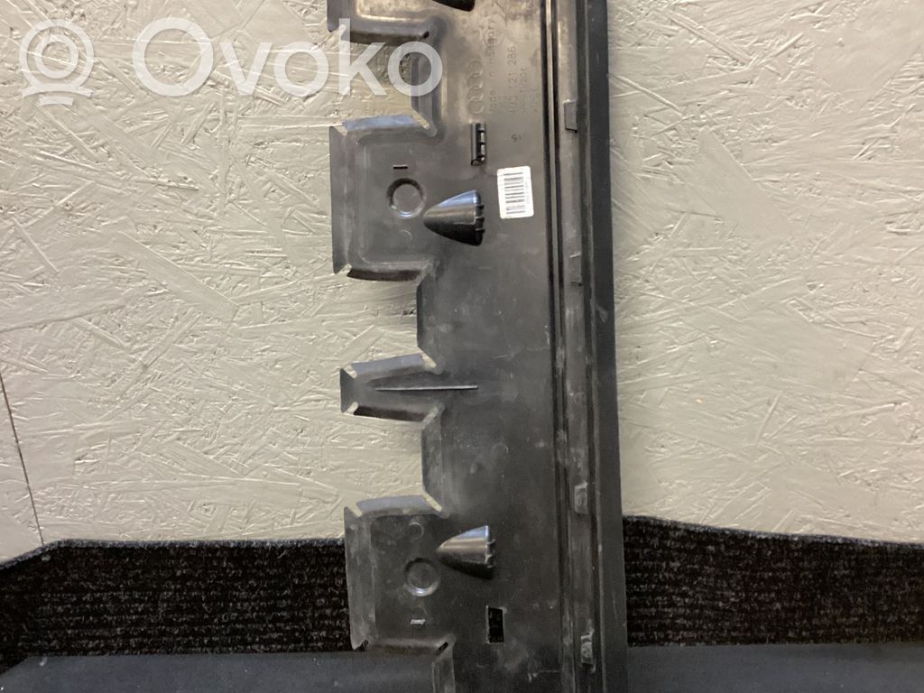Audi Q8 Radiator mount bracket 