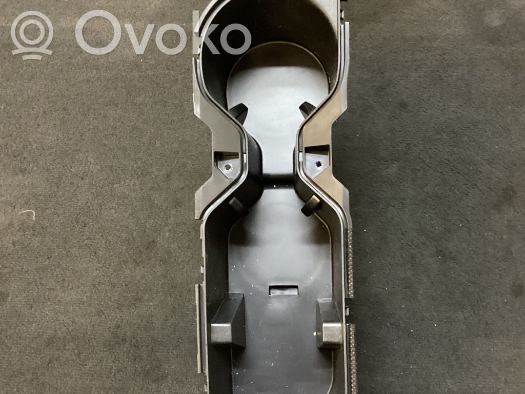 KIA EV6 Portavasos delantero 
