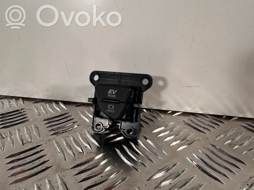 Lexus UX Other switches/knobs/shifts 