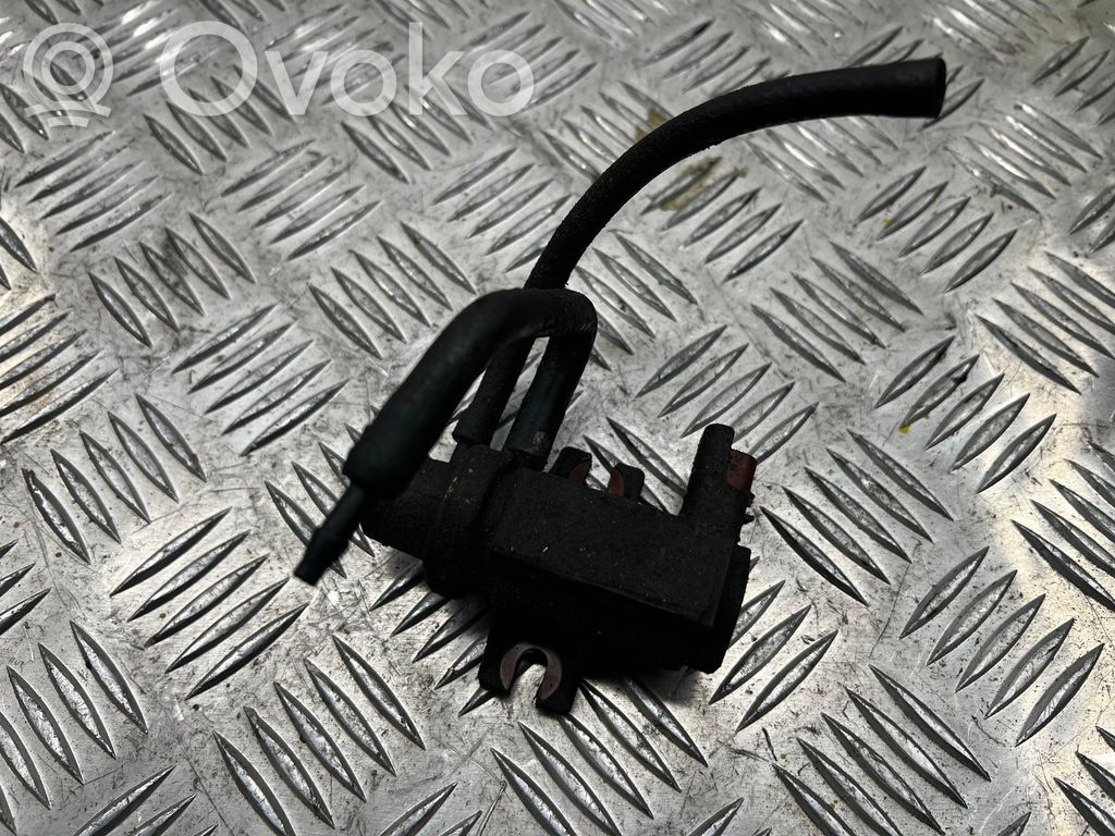 Volvo V50 Solenoīda vārsts 