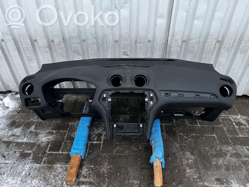 Ford Mondeo MK IV Panelis 