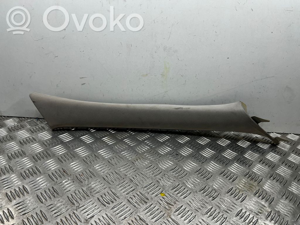 Subaru Outback A-pilarin verhoilu 