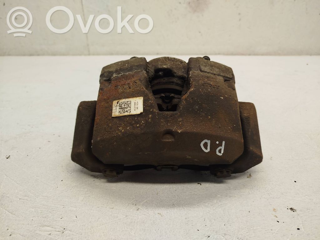 Front brake caliper