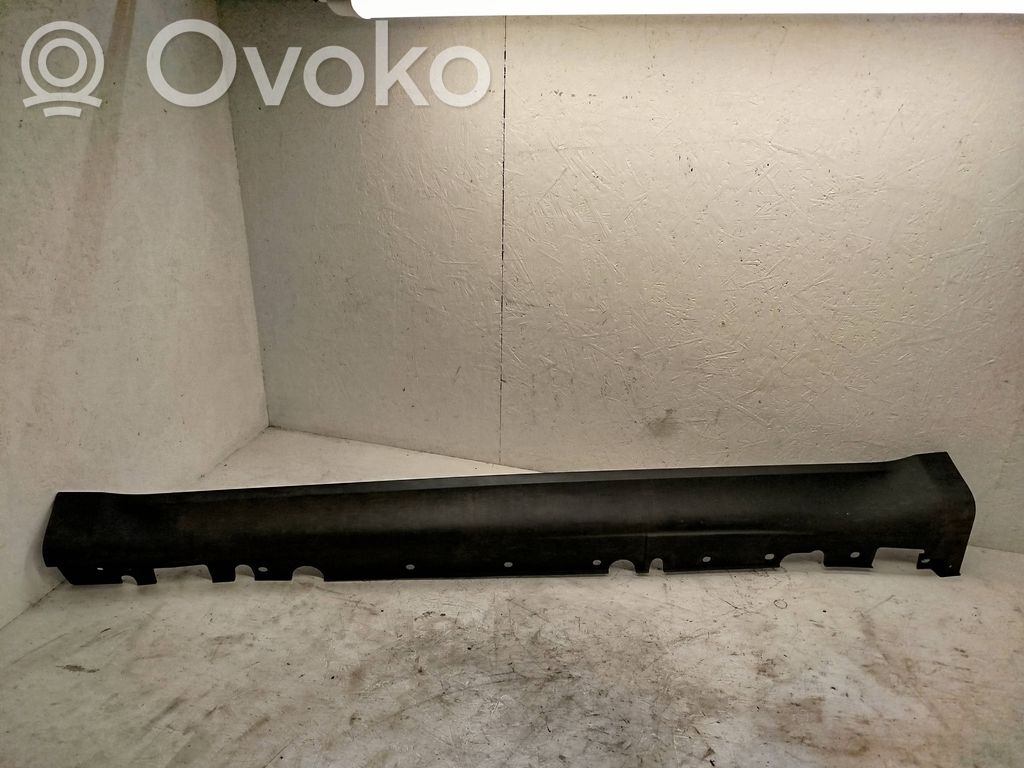 BMW X6 E71 Sill 
