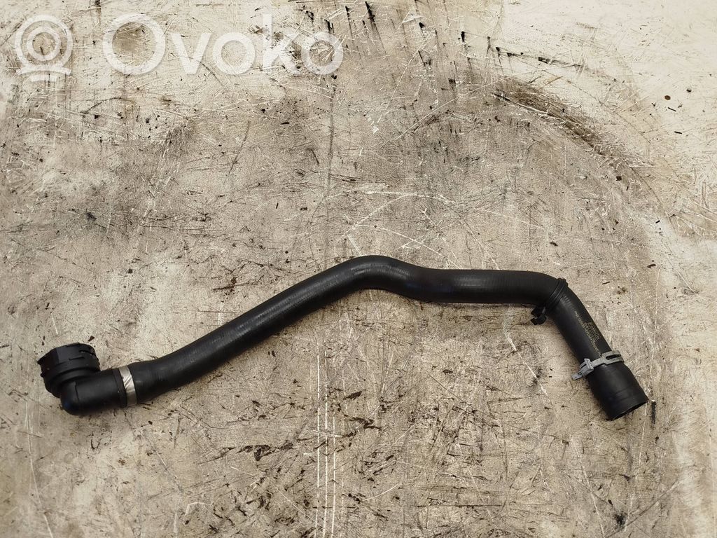 Ford Kuga II Engine coolant pipe/hose 