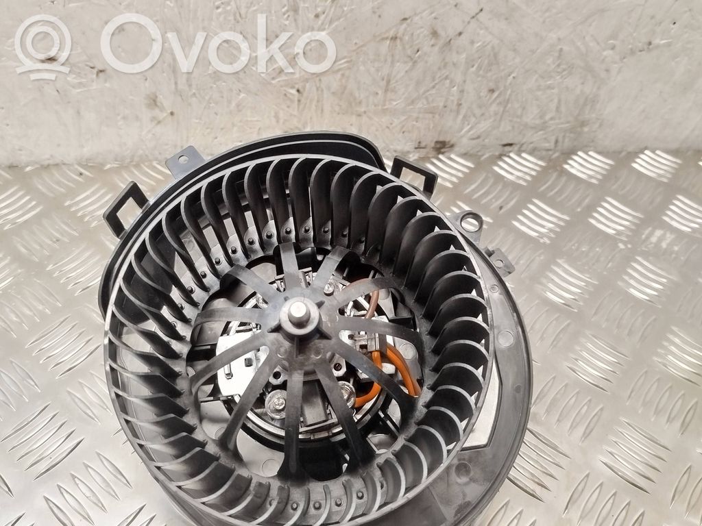 Mazā radiatora ventilators