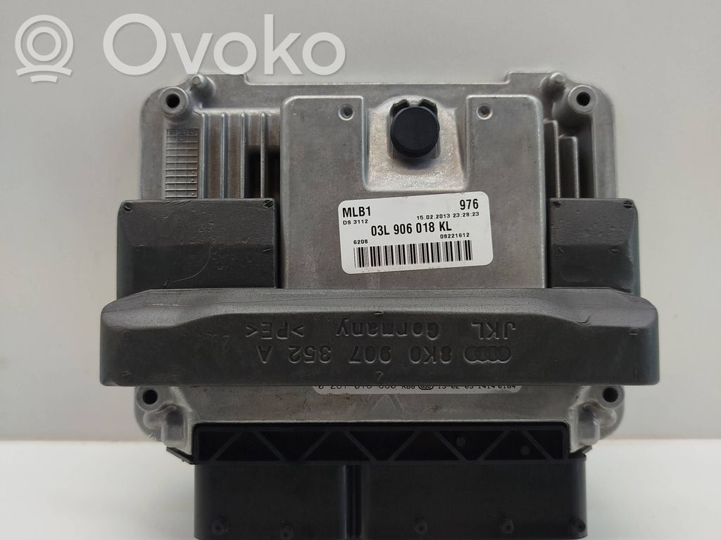 Audi A4 S4 B8 8K Engine control unit/module 