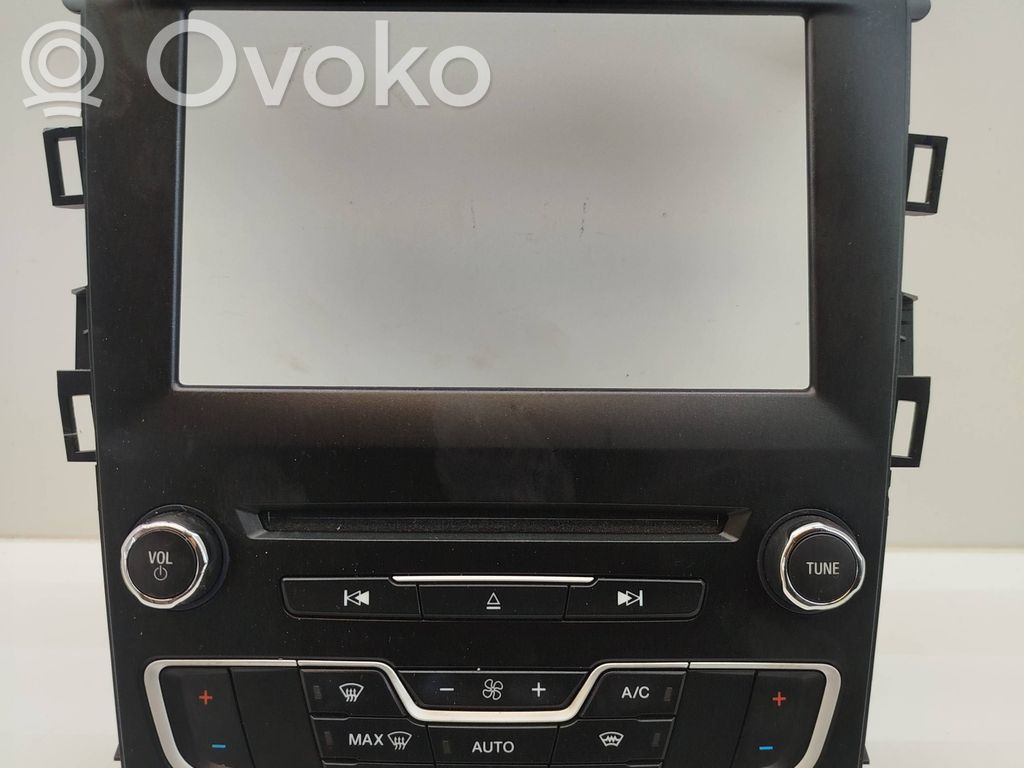 Ford Mondeo MK V Climate control unit 