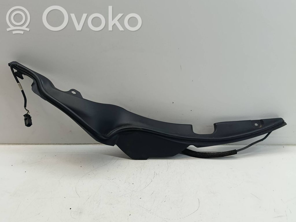 Subaru Outback (BS) Apdaila galinio dangčio 