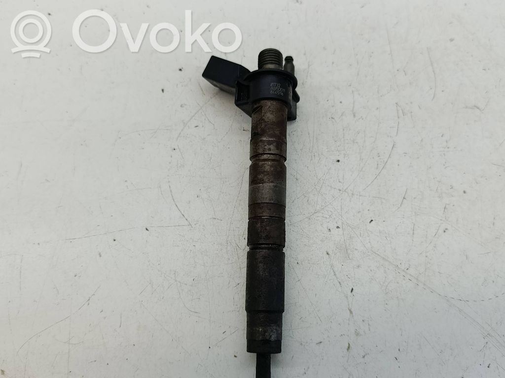 Fuel injector   7797877