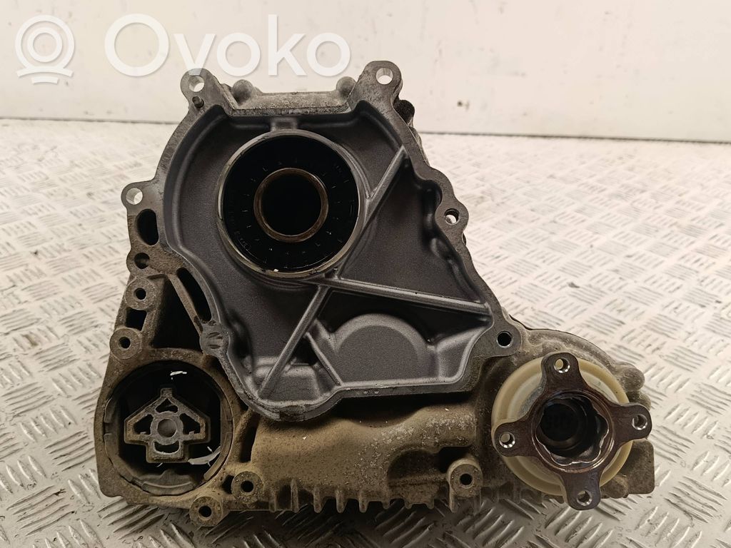 BMW 3 GT F34 Skrzynia rozdzielcza / Reduktor 