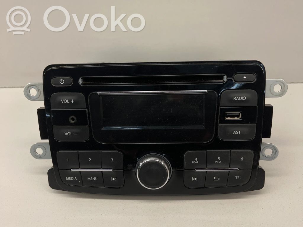 Renault Captur Panel / Radioodtwarzacz CD/DVD/GPS 