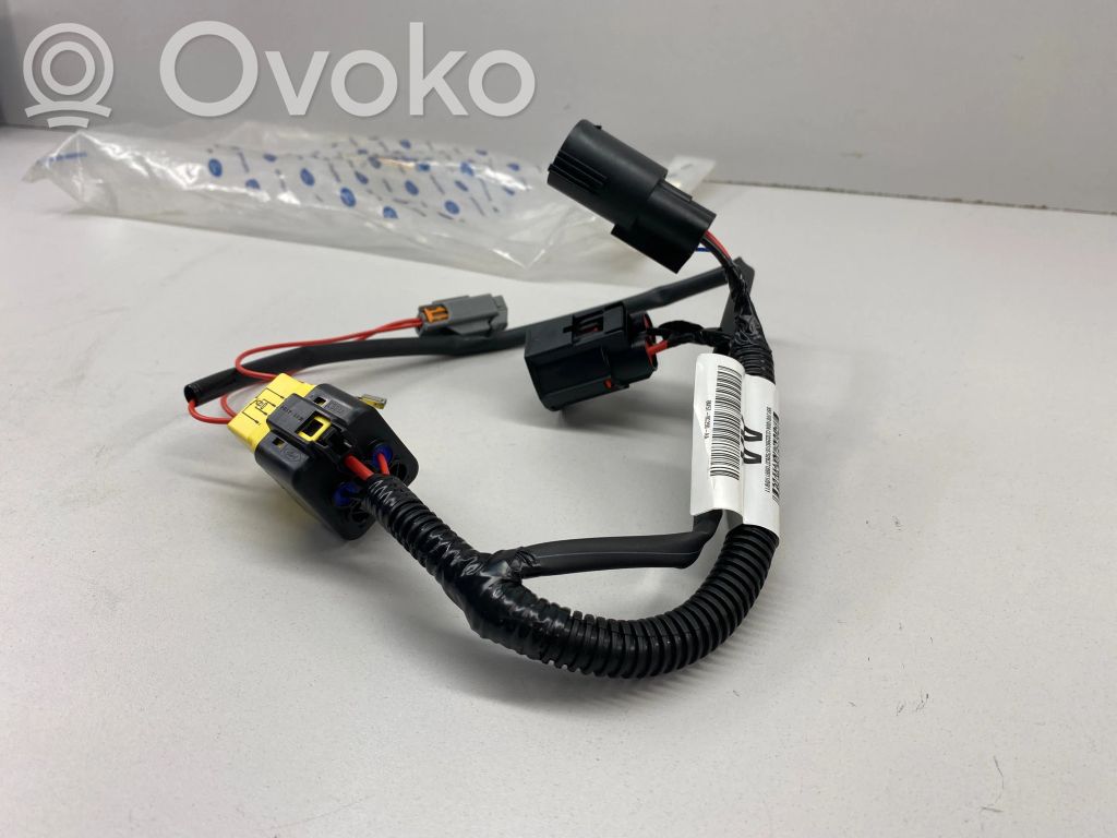 Otros cableados   8M5T8C290AA,8M5T8C290