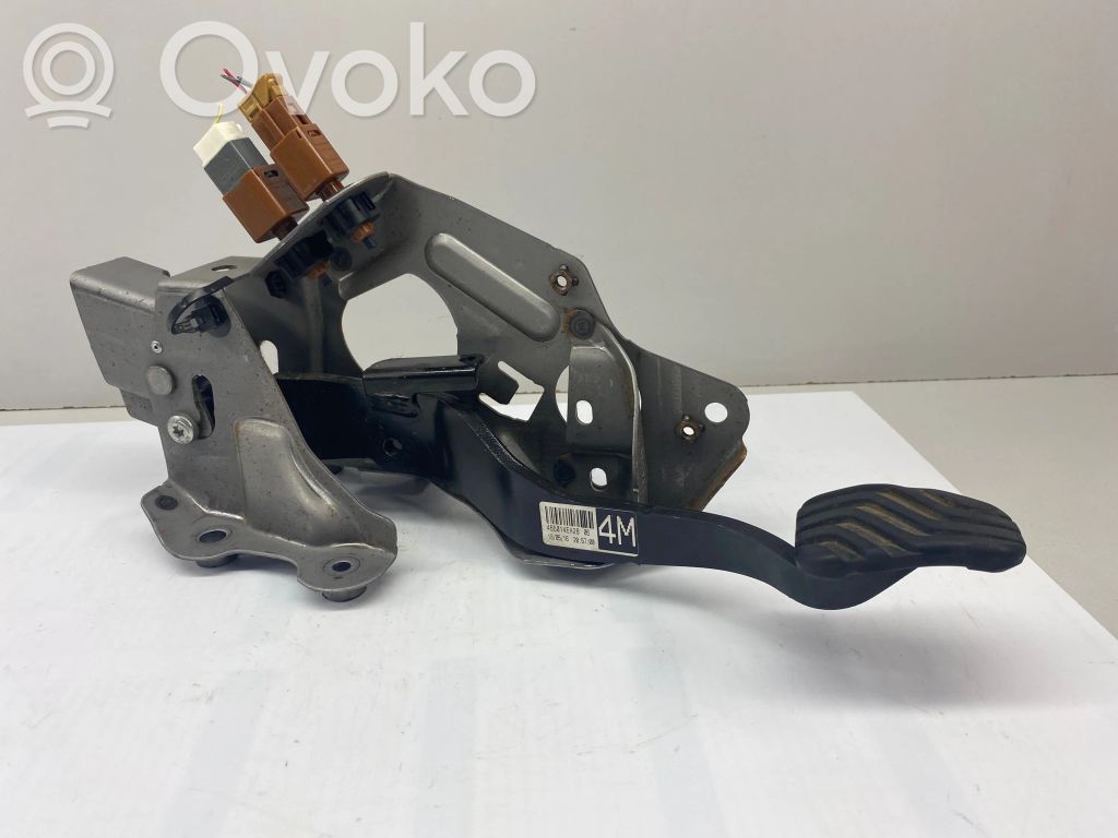Renault Kadjar Brake pedal 