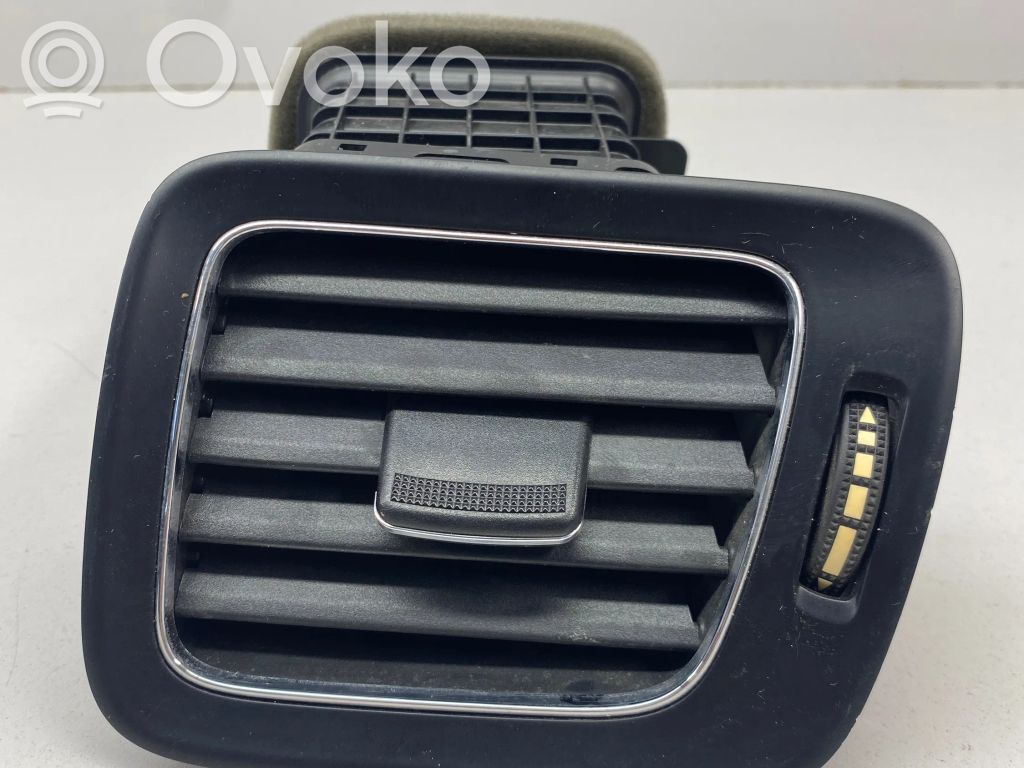 KIA Ceed Dashboard side air vent grill/cover trim 