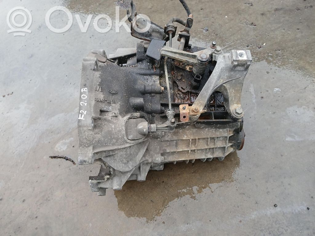 5 Gang Schaltgetriebe   4M5R7002VB