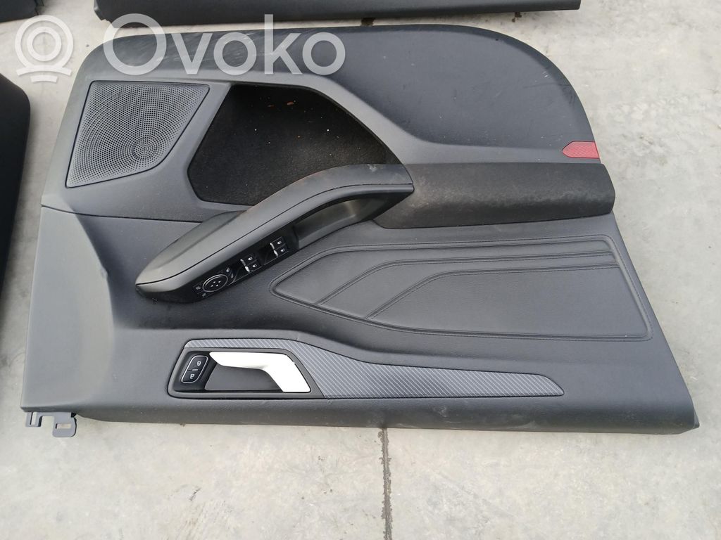 Ford Focus Conjunto de molduras del tarjetero de la puerta 