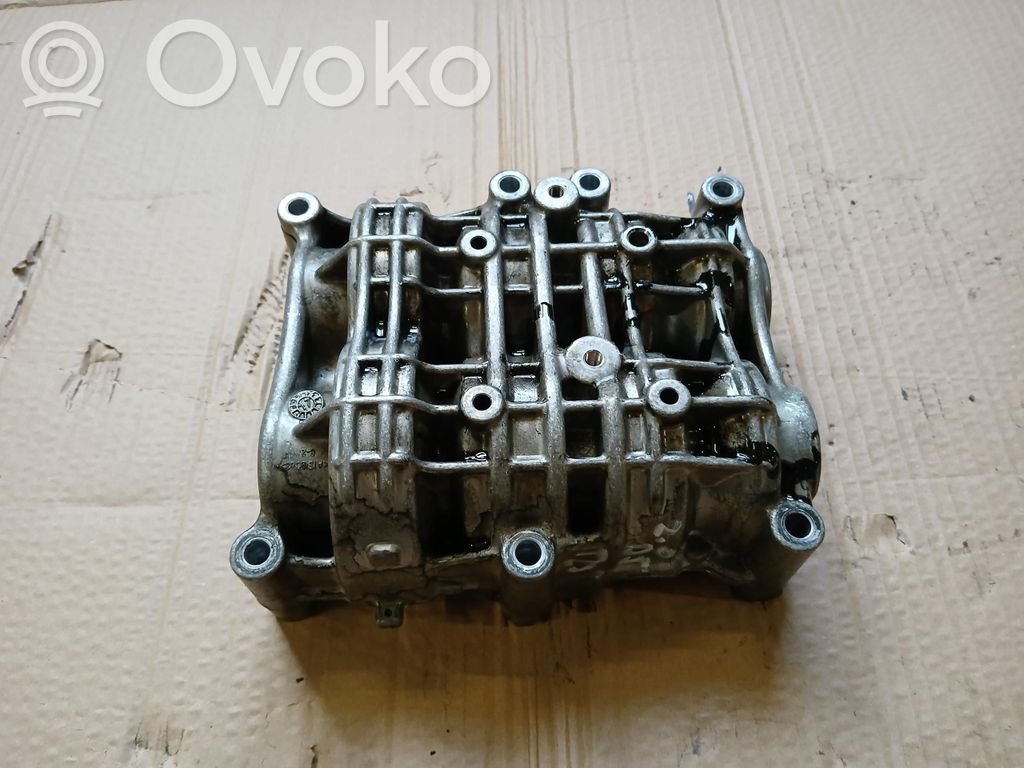 Volvo XC60 Tepalo siurblio balansyras 