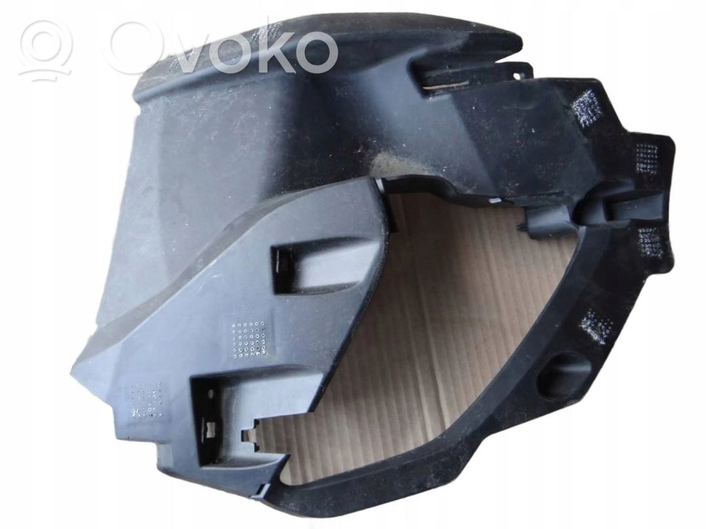 Ford Focus Etupuskurin kannake 