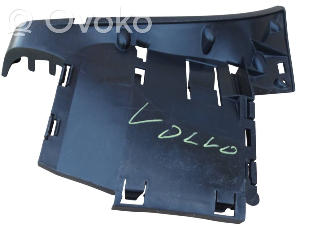 Front bumper mounting bracket   8693704