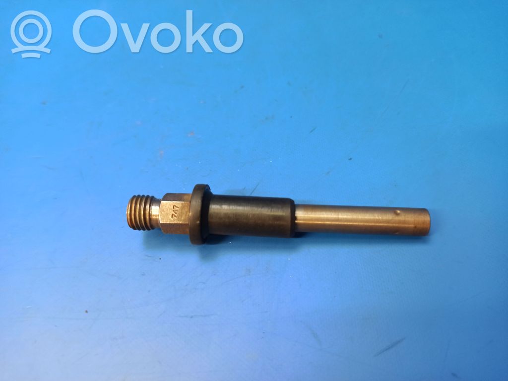 Rolls-Royce Silver Spirit Fuel injector 