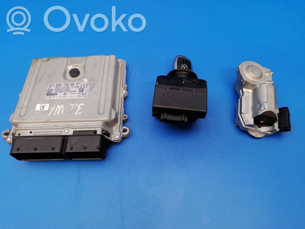 Mercedes-Benz E W211 Engine ECU kit and lock set 