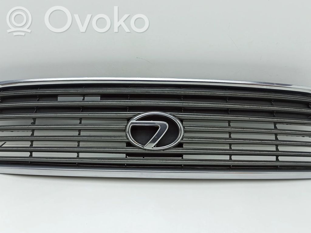 Lexus LS 430 Etusäleikkö 