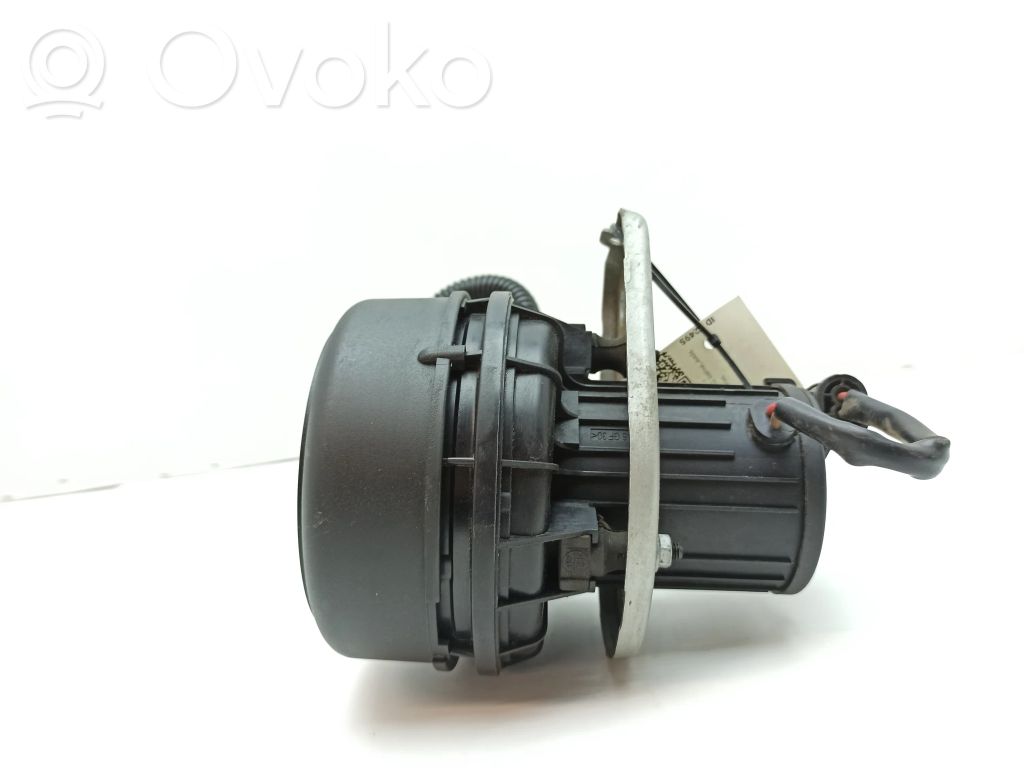 BMW Z4 E85 E86 Antrinis oro siurblys 