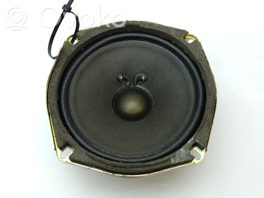 Cadillac STS Seville Rear door speaker 