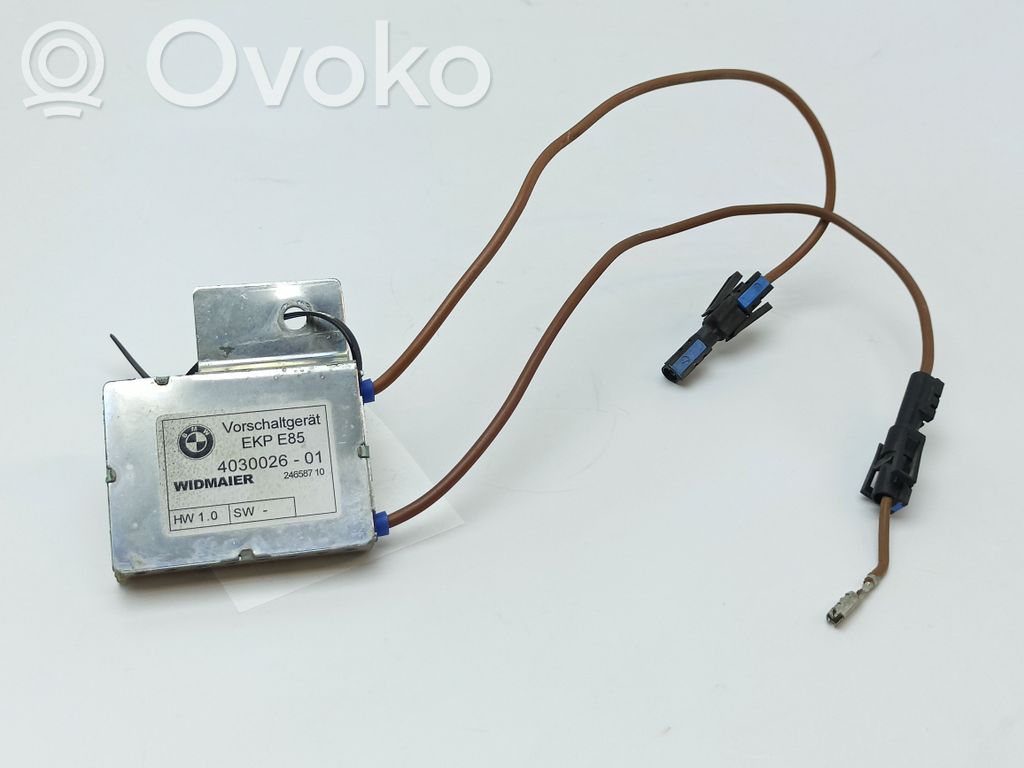 BMW Z4 E85 E86 Antenos stiprintuvas 