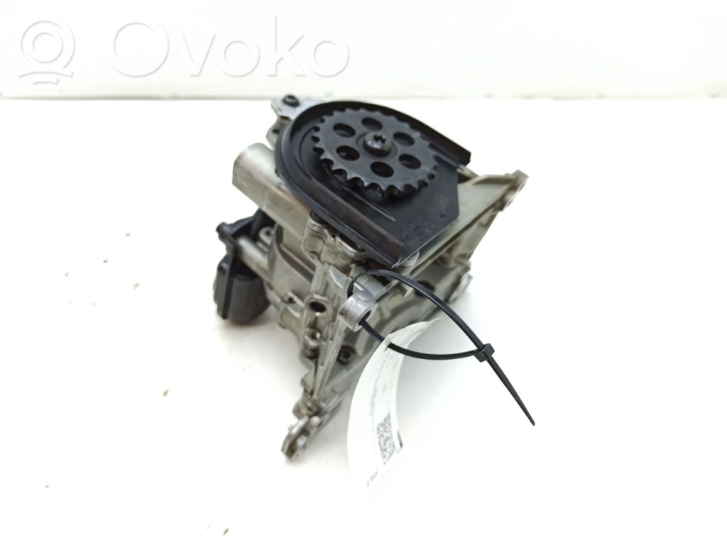 BMW 5 GT F07 Oil pump 