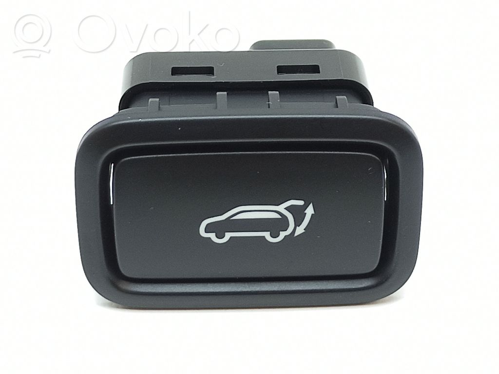 KIA Niro Tailgate/boot open switch button 