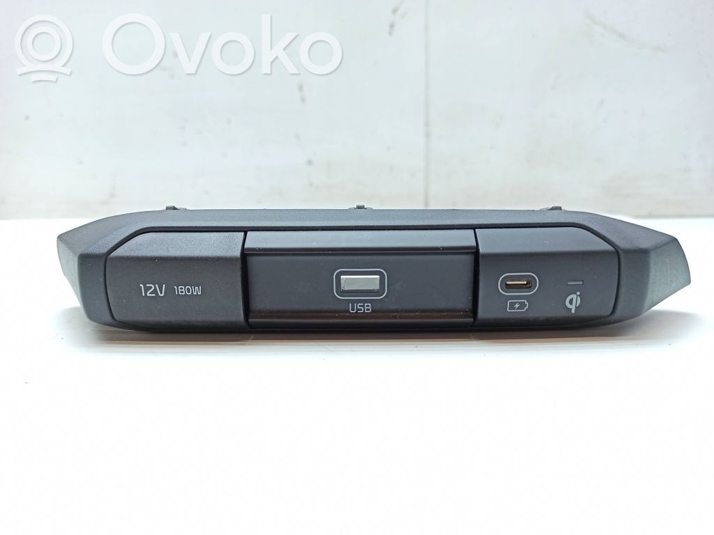 KIA Niro USB savienotājs 