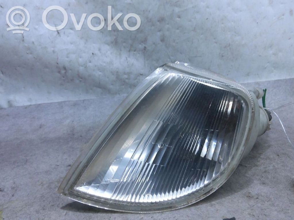 Citroen Saxo Front indicator light 