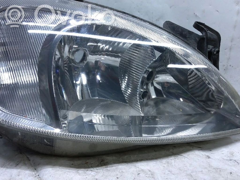 Opel Corsa C Scheinwerfer 