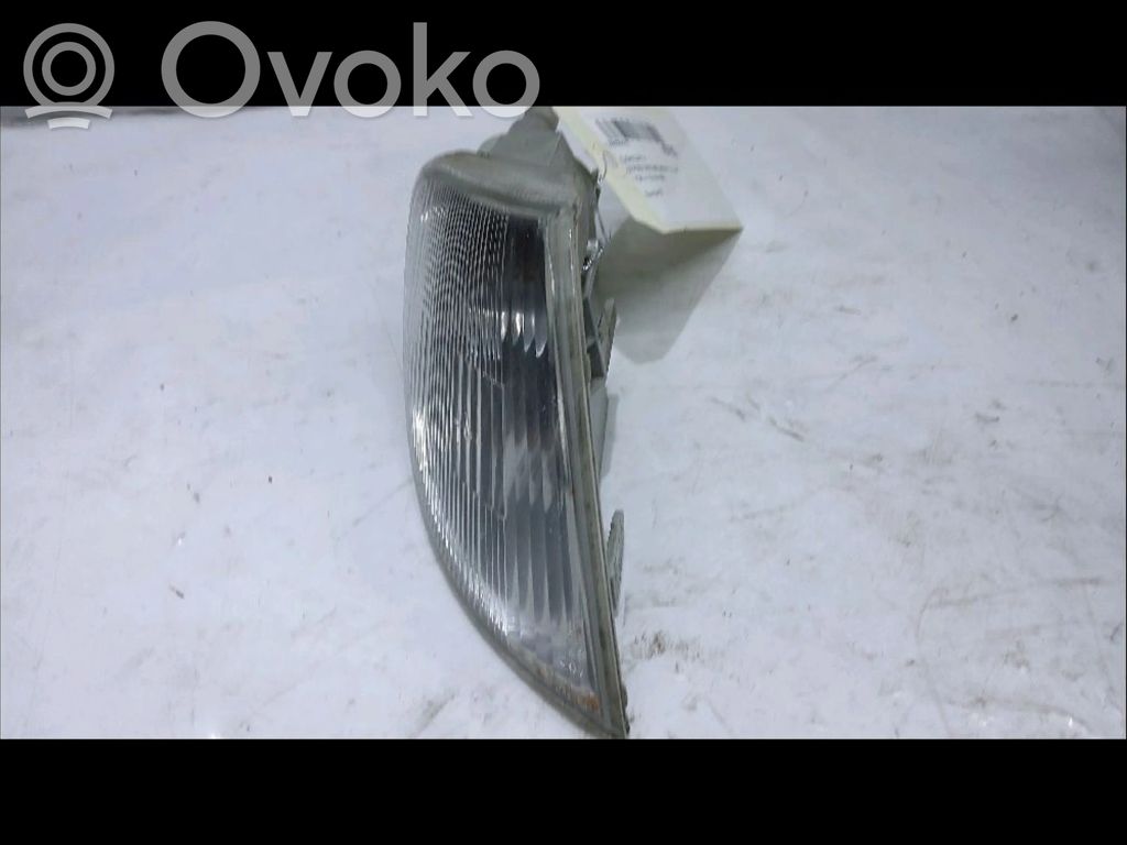 Citroen Saxo Front indicator light 