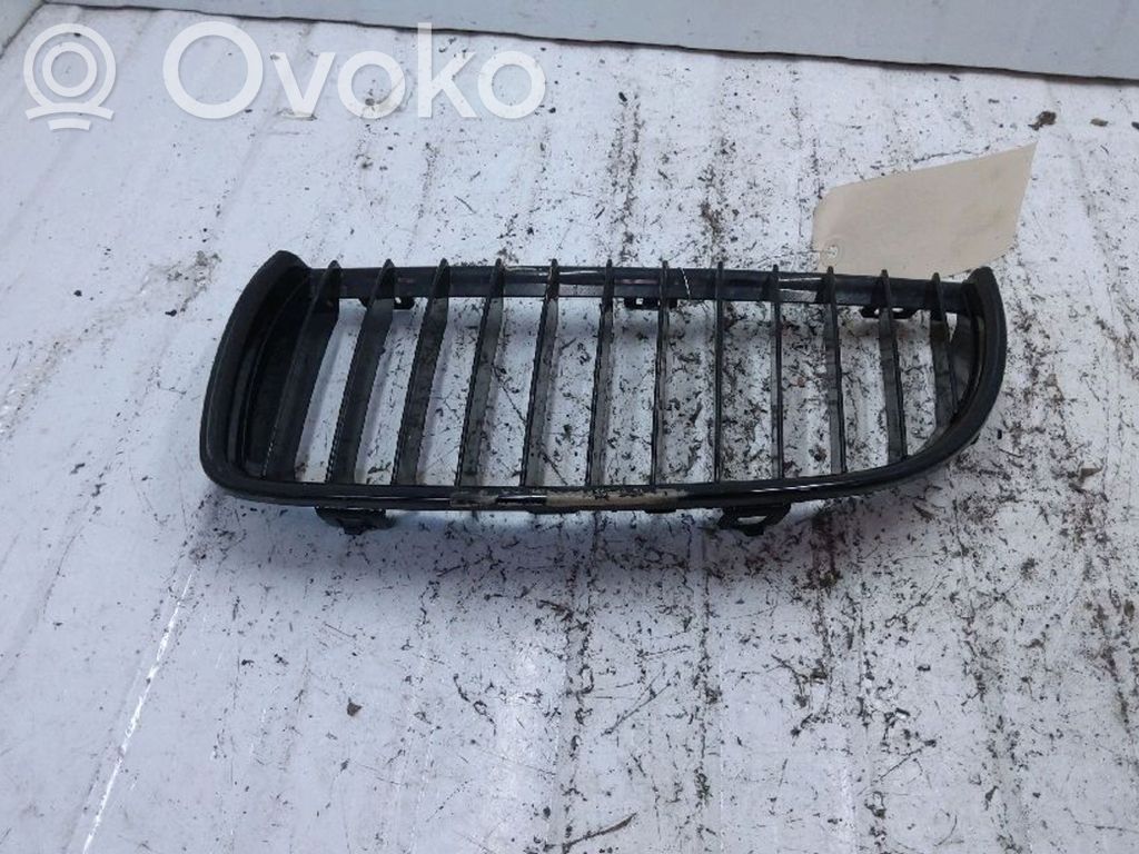 Front bumper upper radiator grill   51137120007,51137120007,51137120007