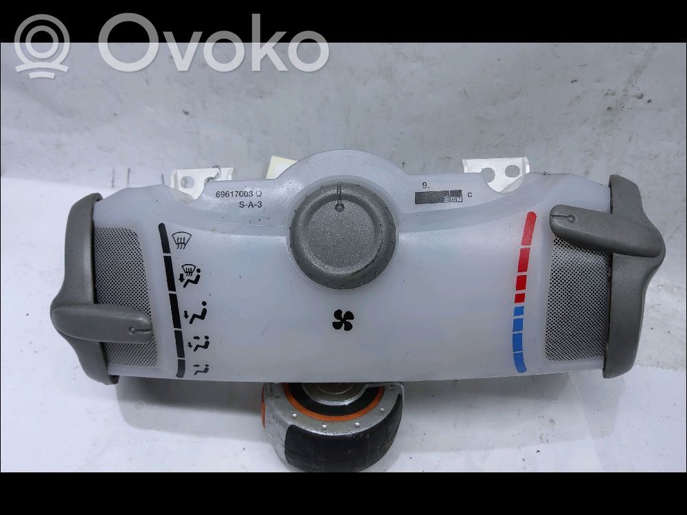 Air conditioning/heating control unit