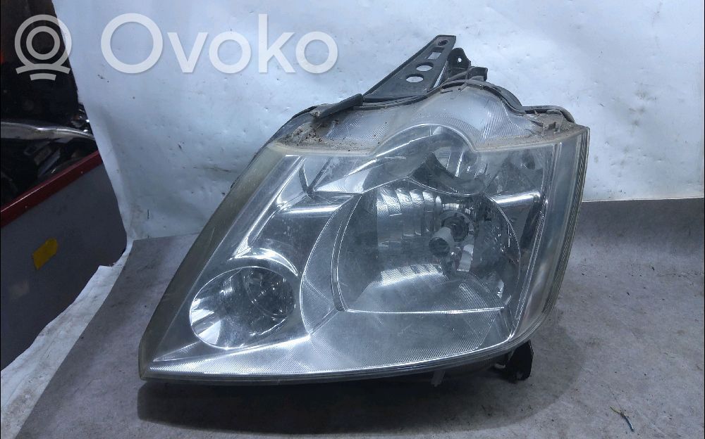 Renault Modus Headlight/headlamp 