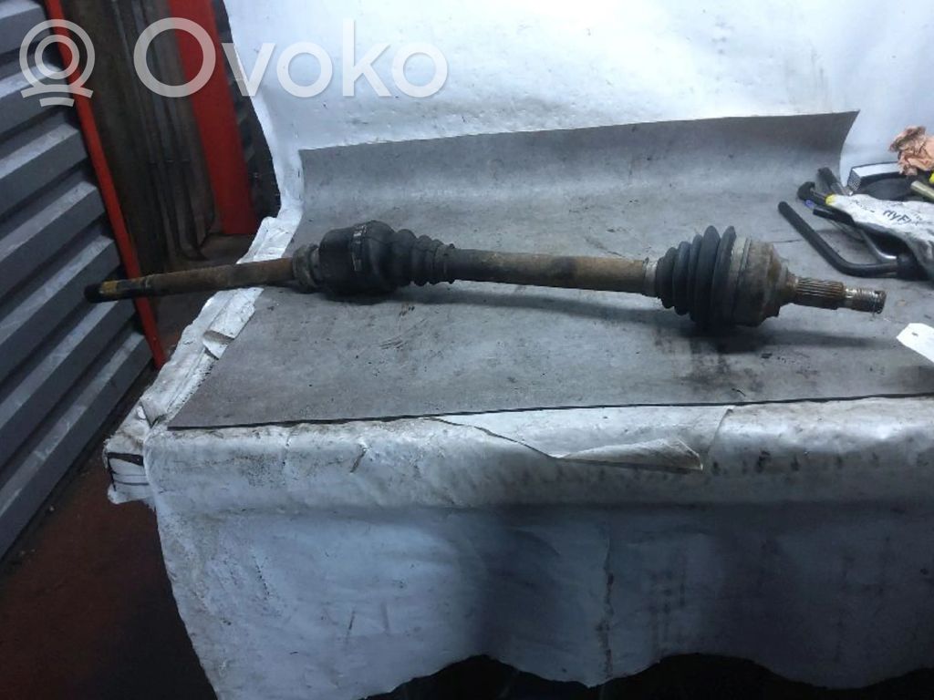 Peugeot 407 Front driveshaft 