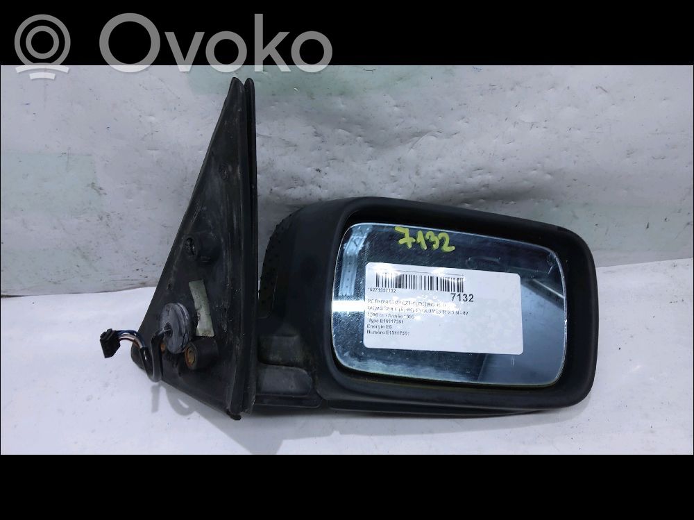 BMW 3 E36 Front door electric wing mirror 