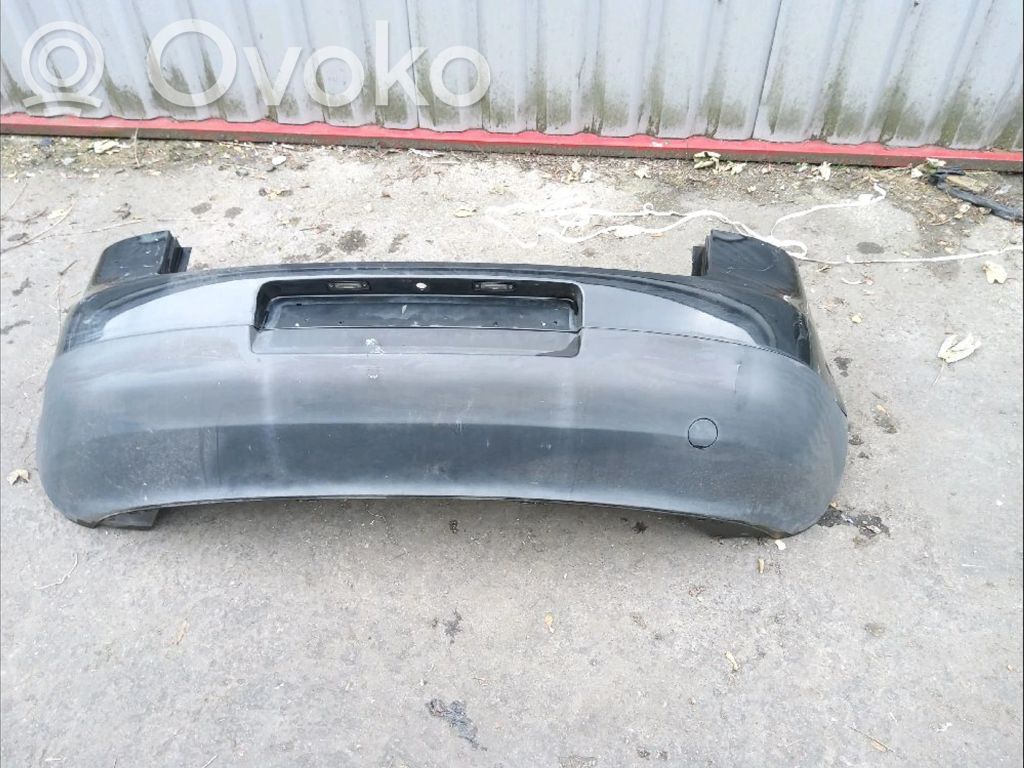 Volkswagen Golf V Parachoques 