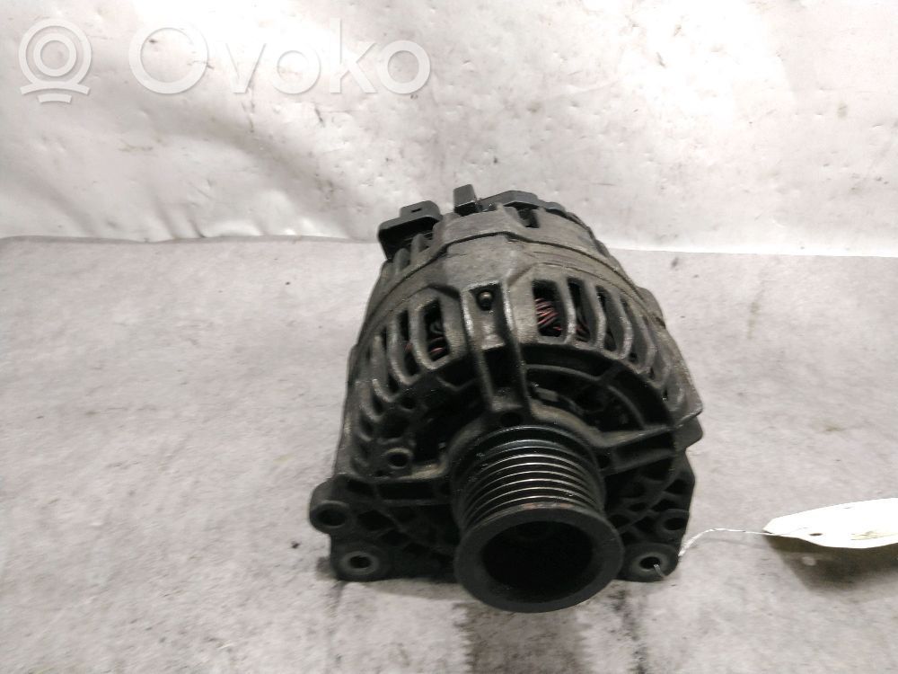 Volkswagen Polo III 6N 6N2 6NF Alternator 