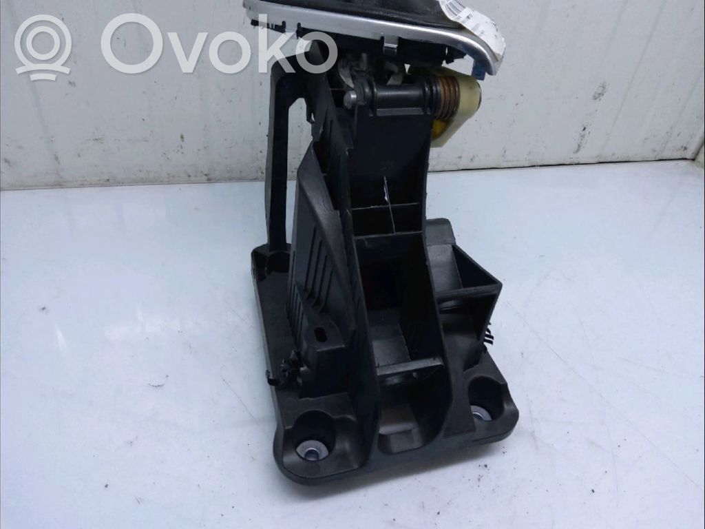 Citroen C4 II Gear shifter/selector 