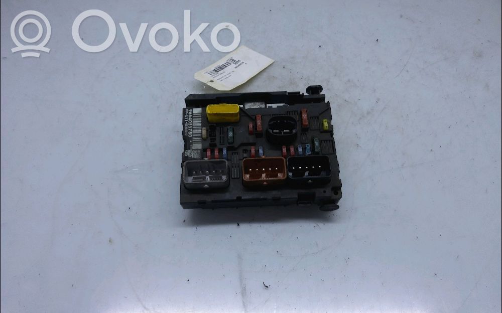 Peugeot 307 Módulo de fusible 