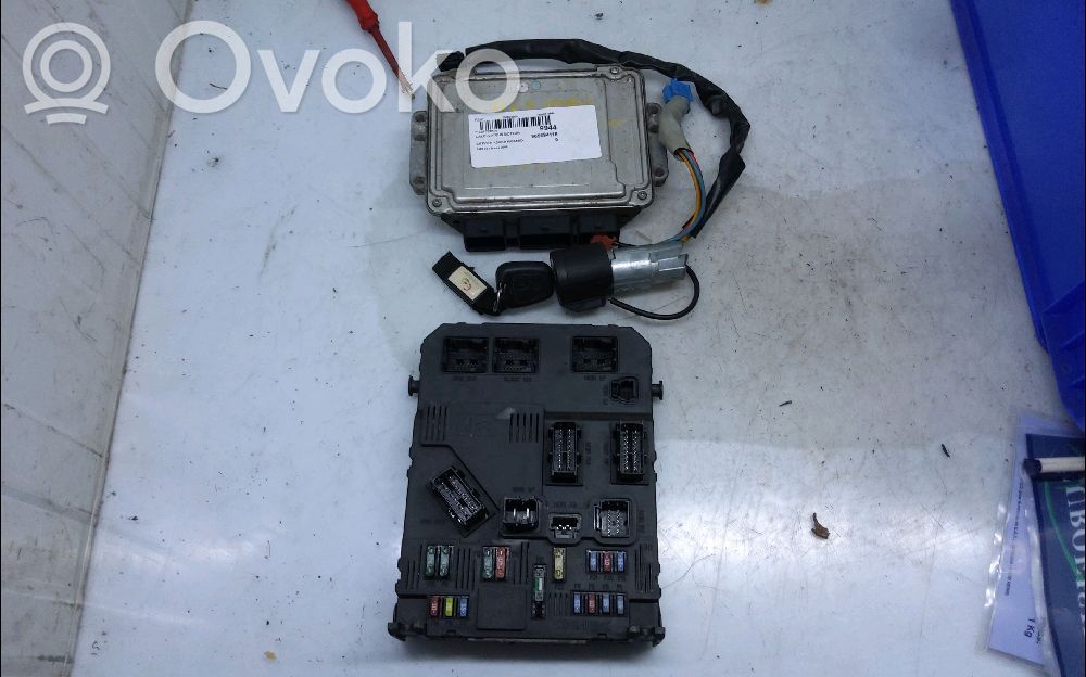 Citroen Xsara Picasso Engine control unit/module 