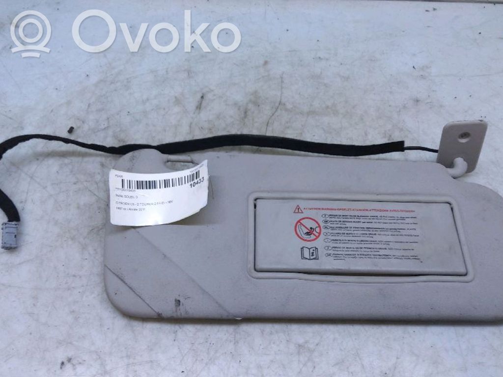 Sun visor