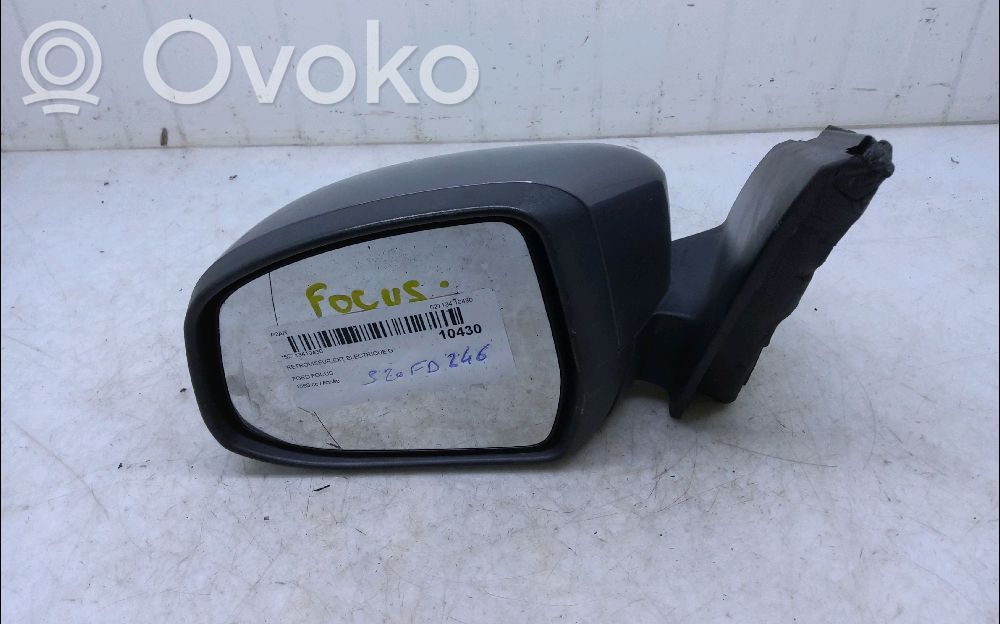 Ford Focus Front door electric wing mirror 